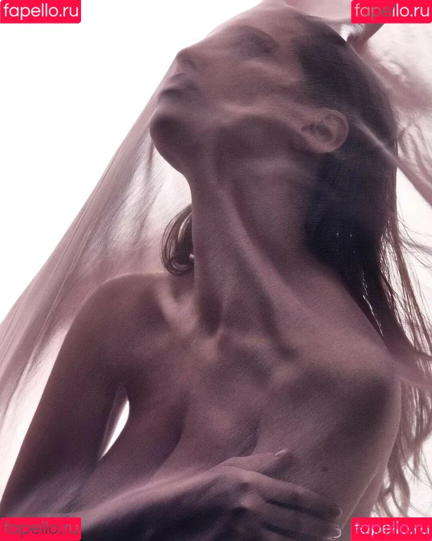 Laura Oganessian / lauraoganessian Nude Leaks OnlyFans Onlyfans Photo Gallery 