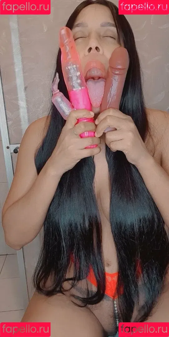 negrapomposa_28 Nude Leaks OnlyFans Onlyfans Photo Gallery 