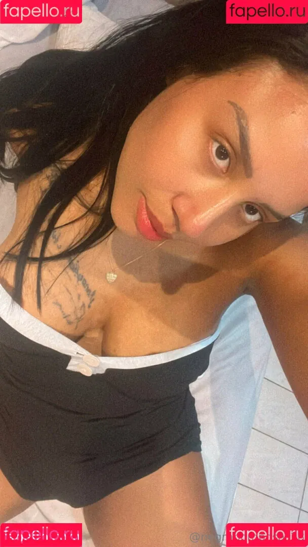 negrapomposa_28 Nude Leaks OnlyFans Onlyfans Photo Gallery 