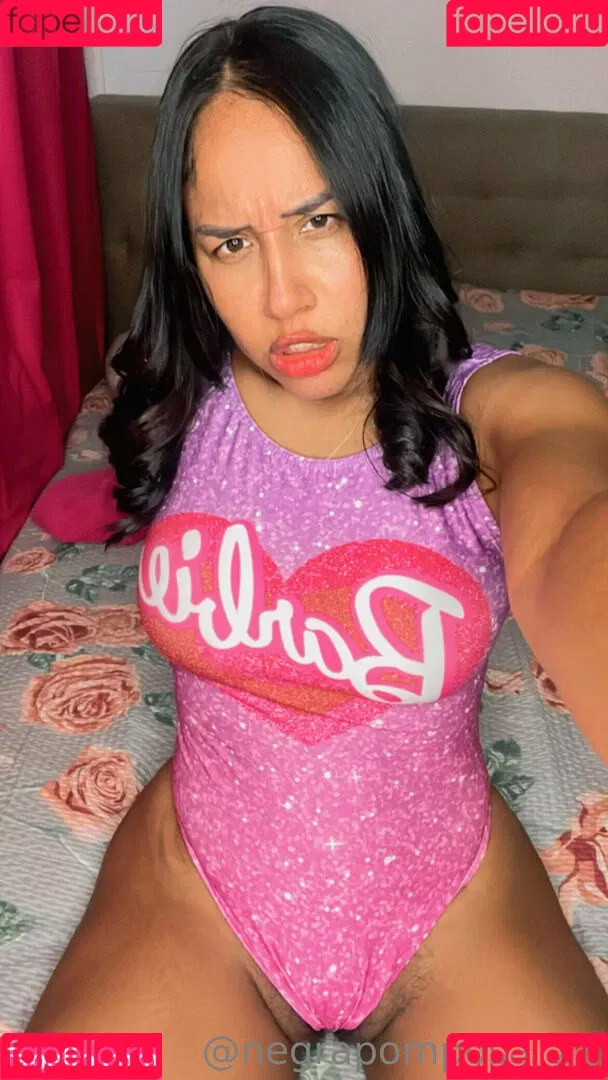 negrapomposa_28 Nude Leaks OnlyFans Onlyfans Photo Gallery 