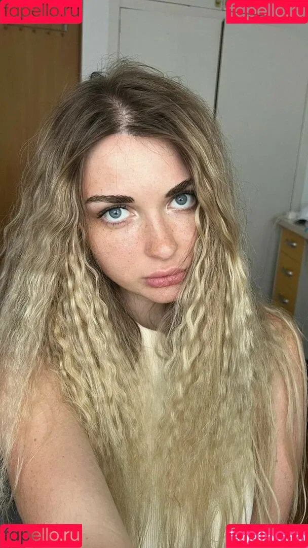 Ahrinyan / Arina Berdnikova / nyasharisha Nude Leaks OnlyFans Onlyfans Photo Gallery 
