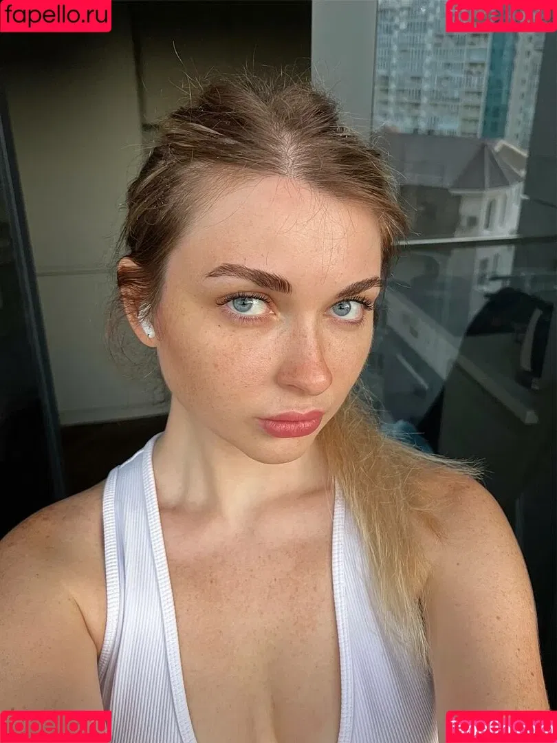 Ahrinyan / Arina Berdnikova / nyasharisha Nude Leaks OnlyFans Onlyfans Photo Gallery 