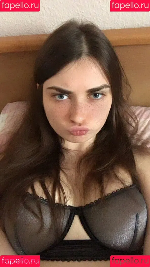 Ahrinyan / Arina Berdnikova / nyasharisha Nude Leaks OnlyFans Onlyfans Photo Gallery 