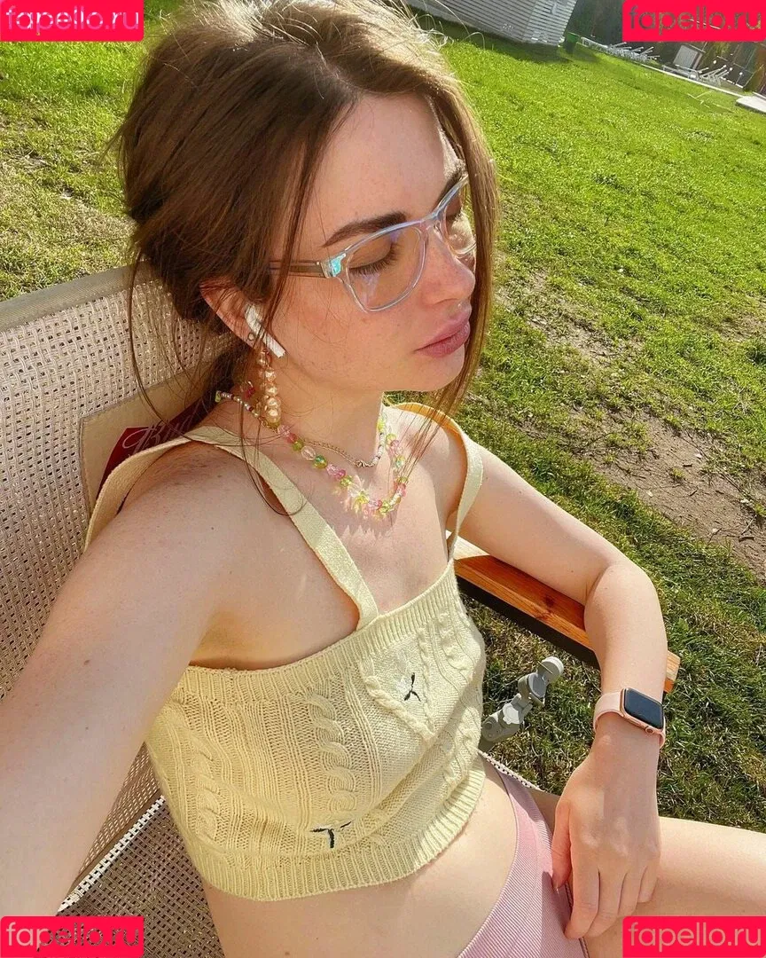 Ahrinyan / Arina Berdnikova / nyasharisha Nude Leaks OnlyFans Onlyfans Photo Gallery 