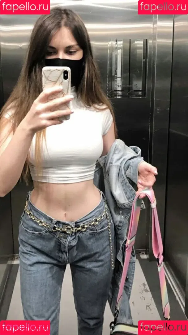 Ahrinyan / Arina Berdnikova / nyasharisha Nude Leaks OnlyFans Onlyfans Photo Gallery 