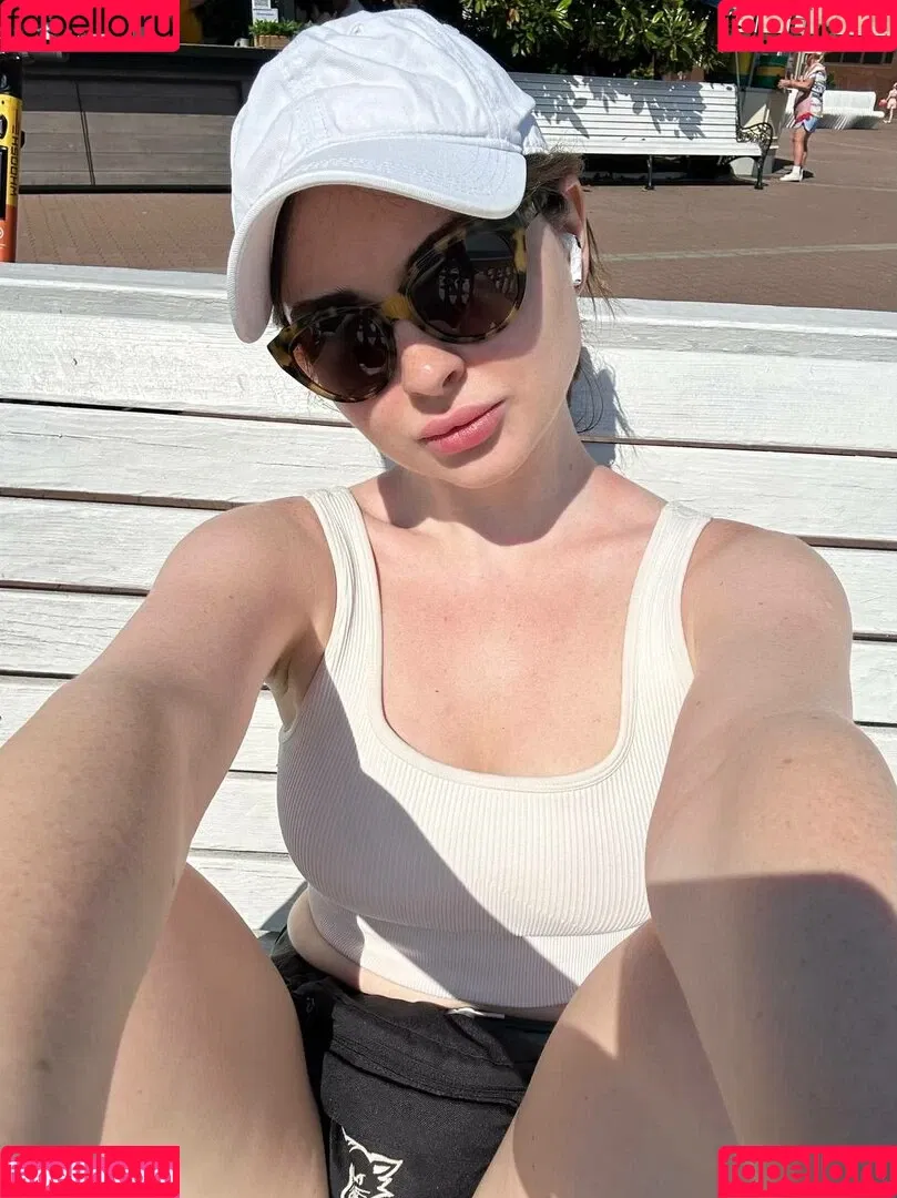 Ahrinyan / Arina Berdnikova / nyasharisha Nude Leaks OnlyFans Onlyfans Photo Gallery 