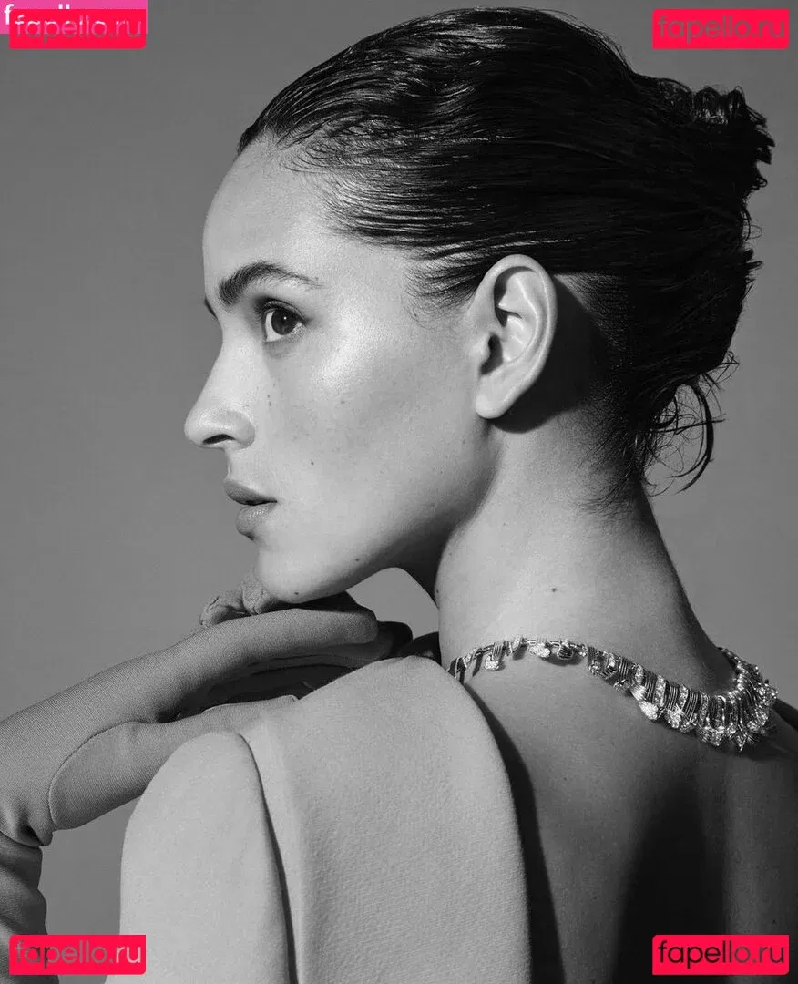 Adria Arjona Onlyfans Photo Gallery 