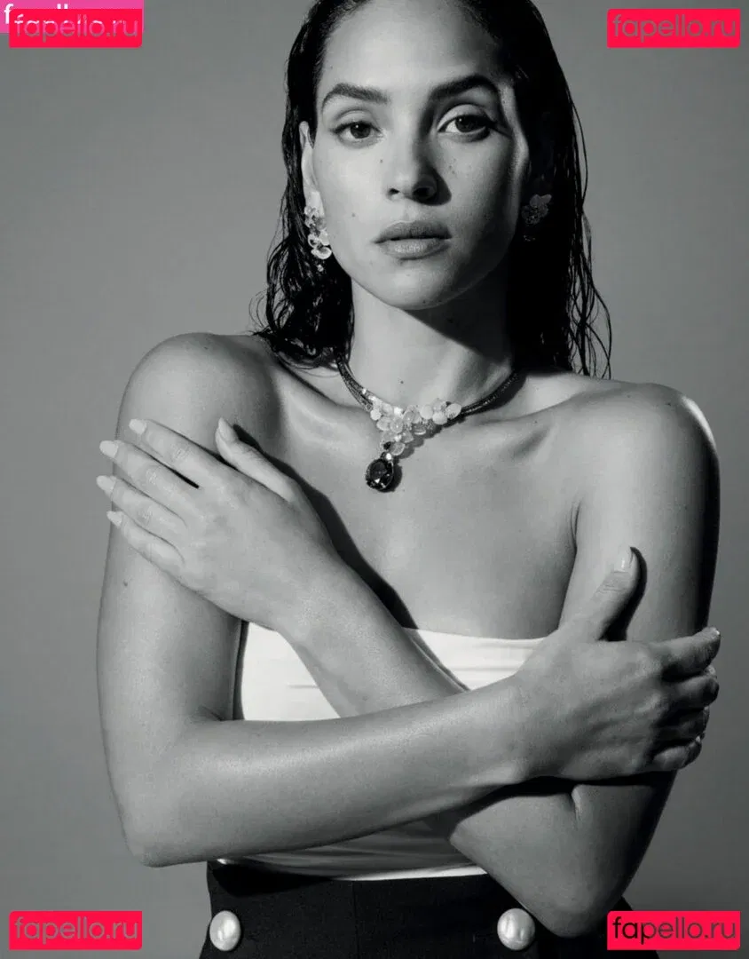 Adria Arjona Onlyfans Photo Gallery 