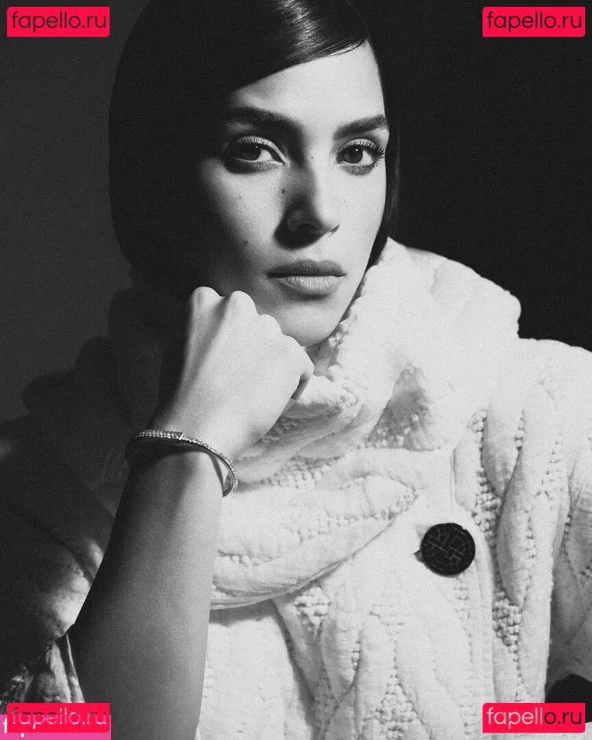 Adria Arjona Onlyfans Photo Gallery 