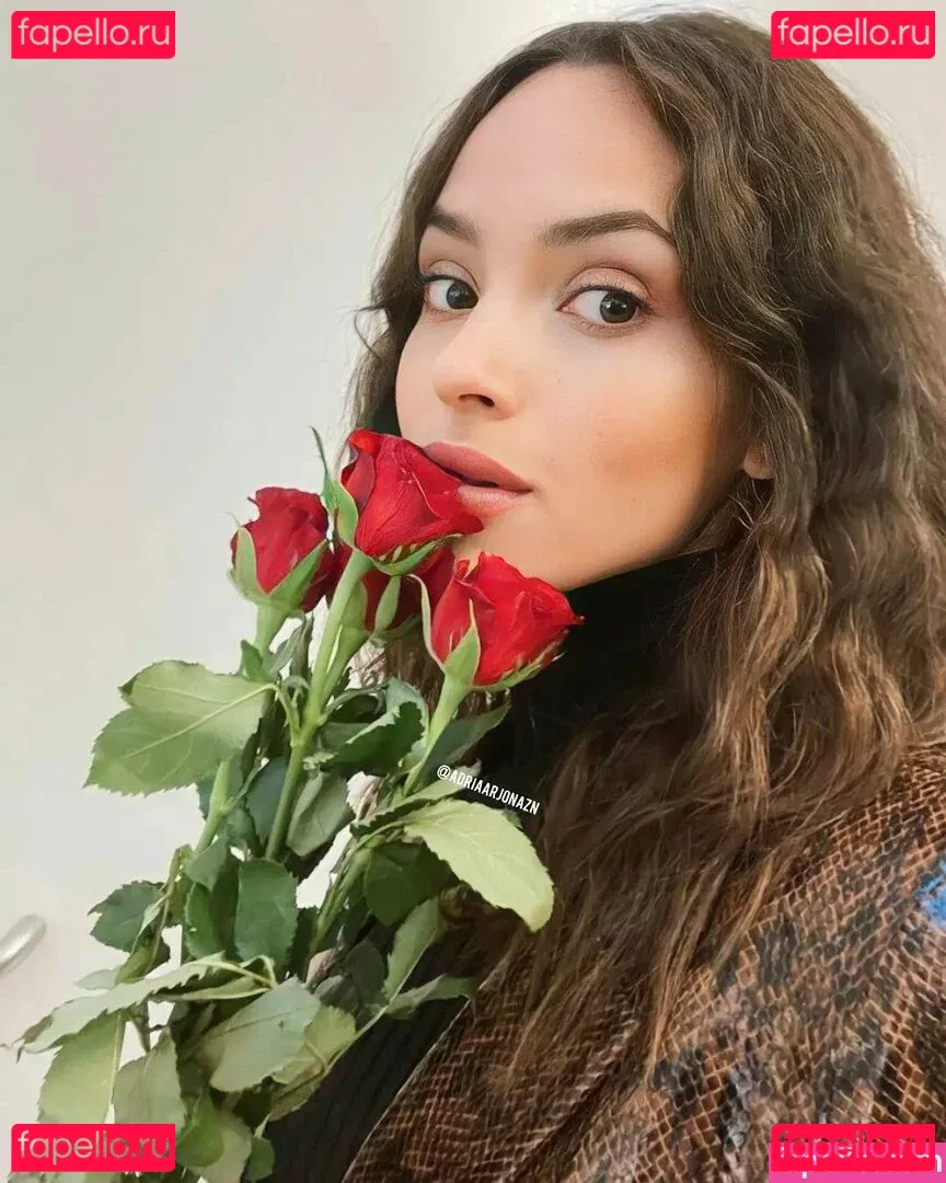 Adria Arjona Onlyfans Photo Gallery 