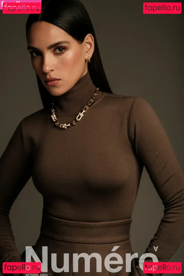 Adria Arjona Onlyfans Photo Gallery 