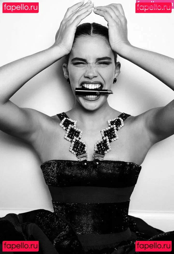 Adria Arjona Onlyfans Photo Gallery 