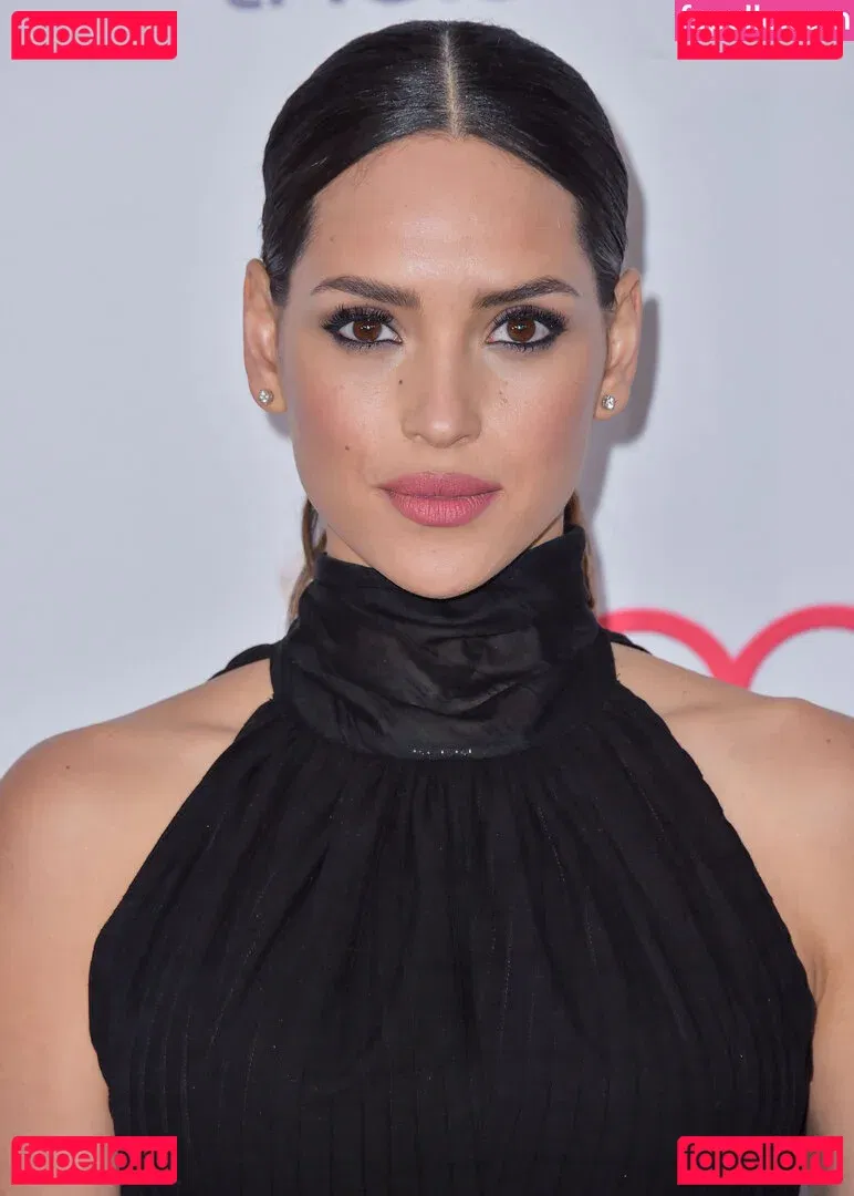 Adria Arjona Onlyfans Photo Gallery 