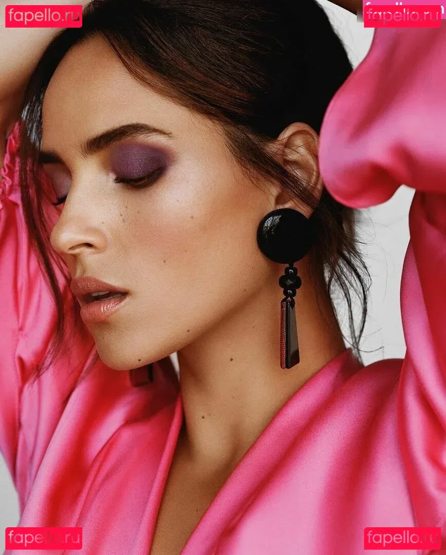 Adria Arjona Onlyfans Photo Gallery 