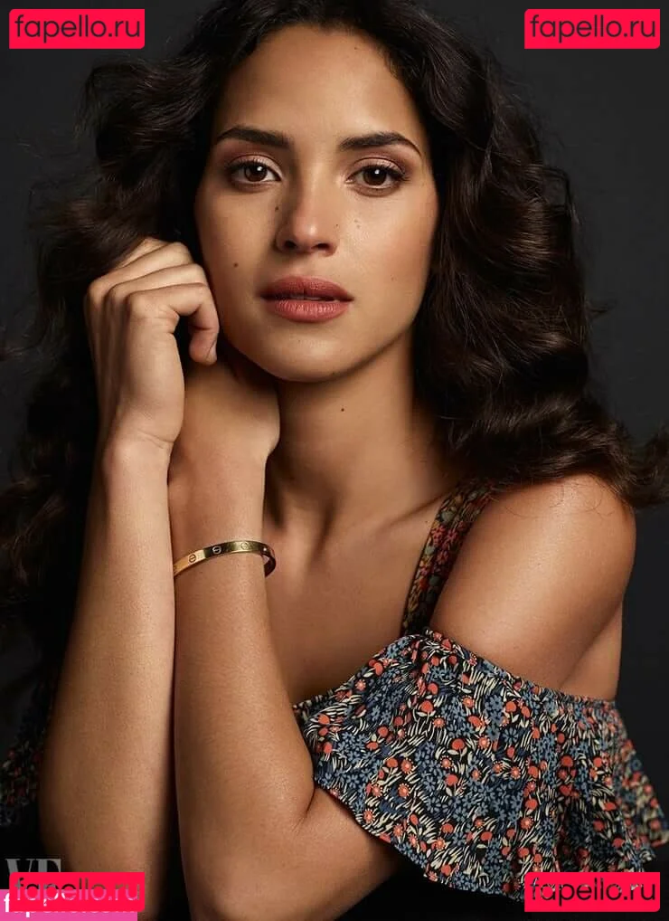 Adria Arjona Onlyfans Photo Gallery 