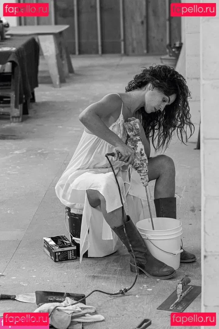 Adria Arjona Onlyfans Photo Gallery 