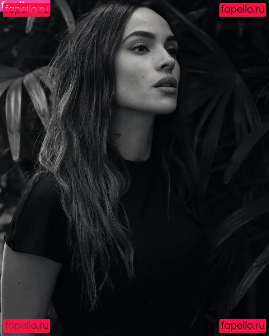 Adria Arjona Onlyfans Photo Gallery 