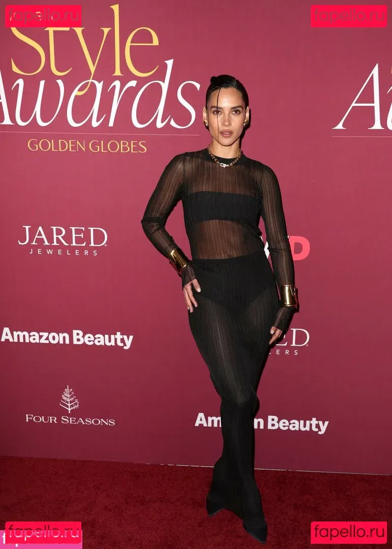 Adria Arjona Onlyfans Photo Gallery 