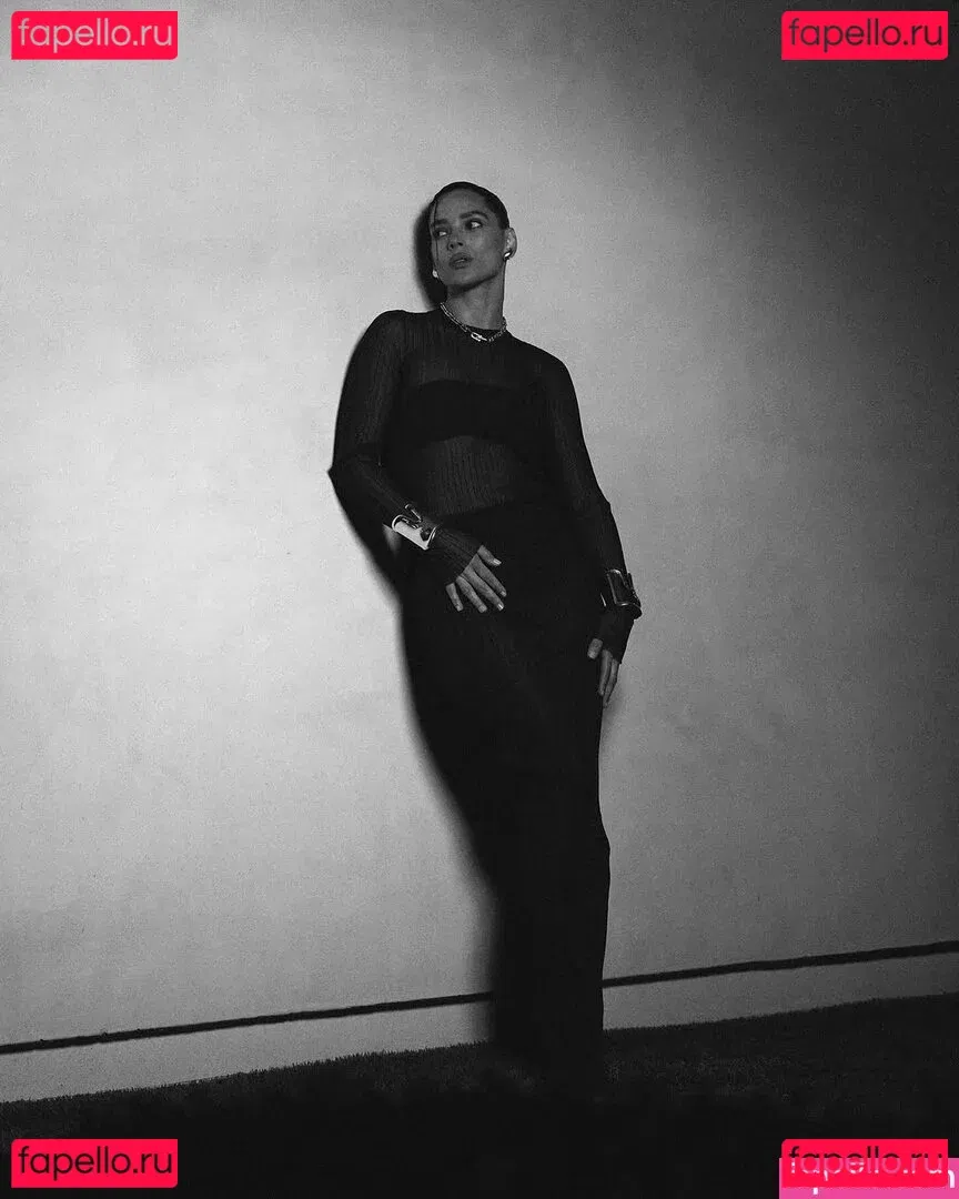 Adria Arjona Onlyfans Photo Gallery 