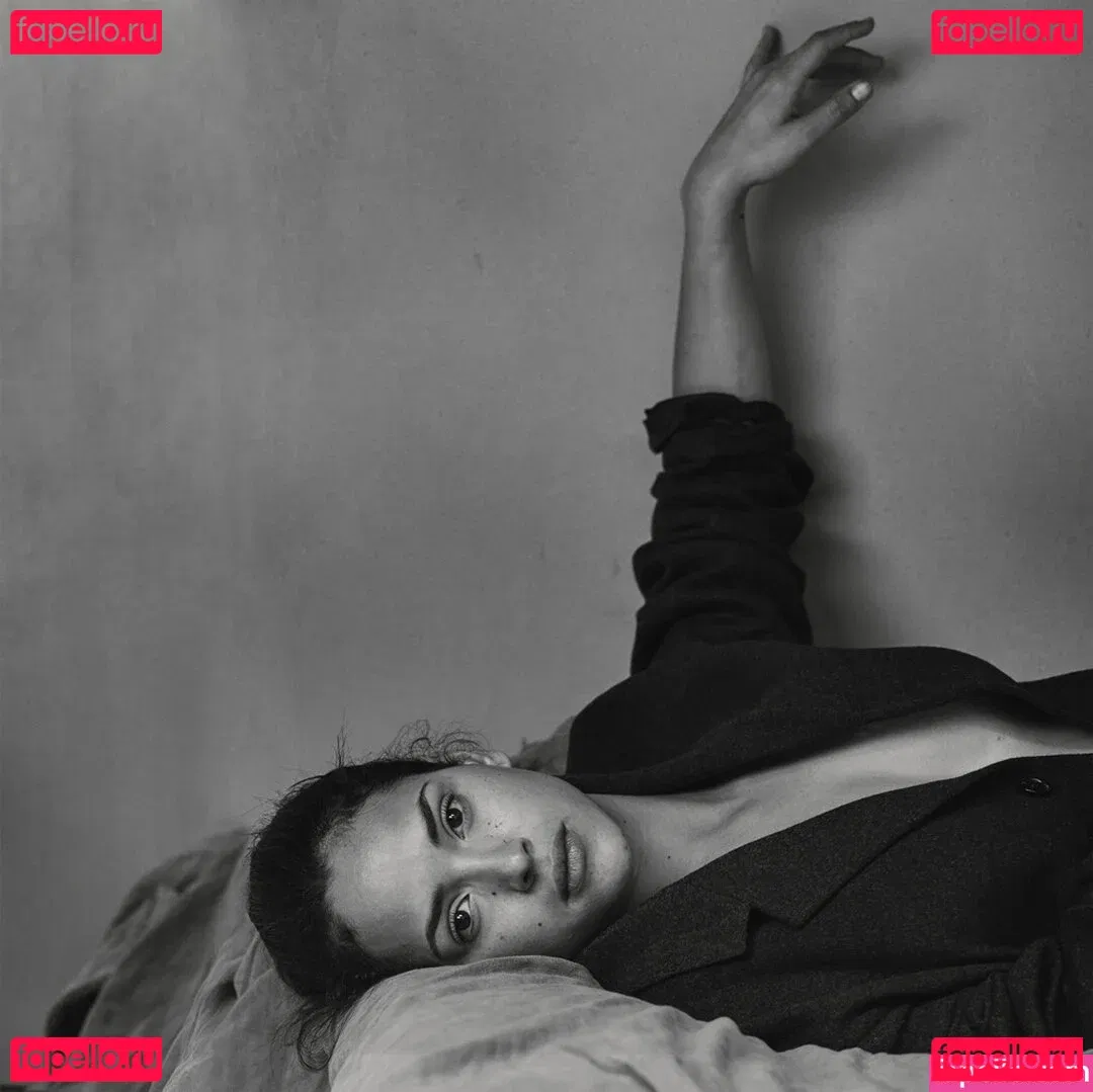 Adria Arjona Onlyfans Photo Gallery 