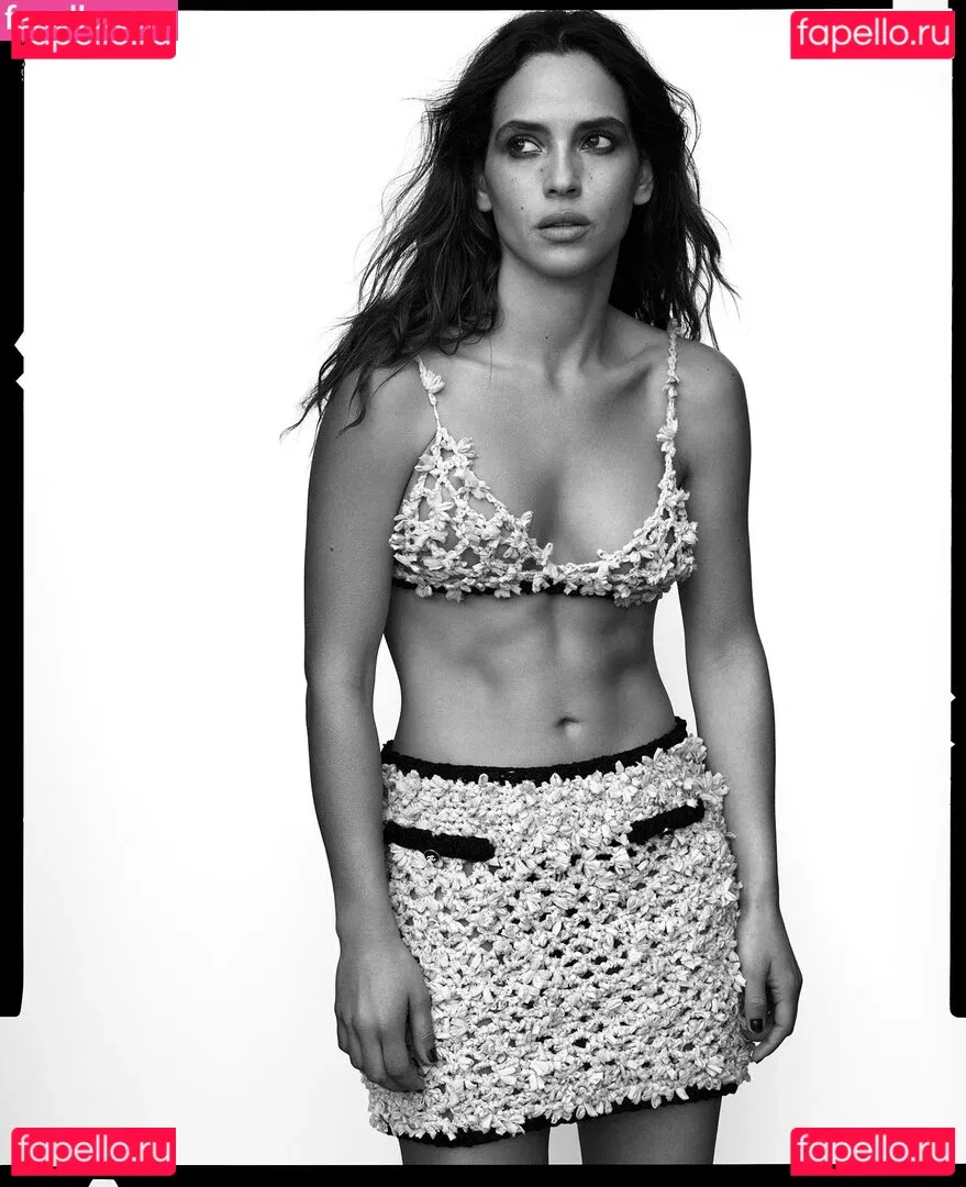 Adria Arjona Onlyfans Photo Gallery 