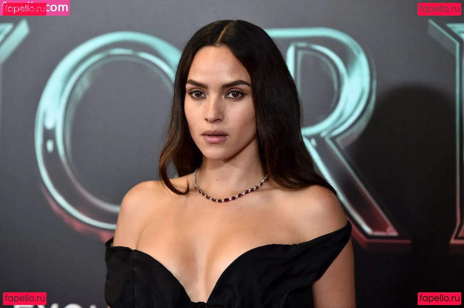 Adria Arjona Onlyfans Photo Gallery 