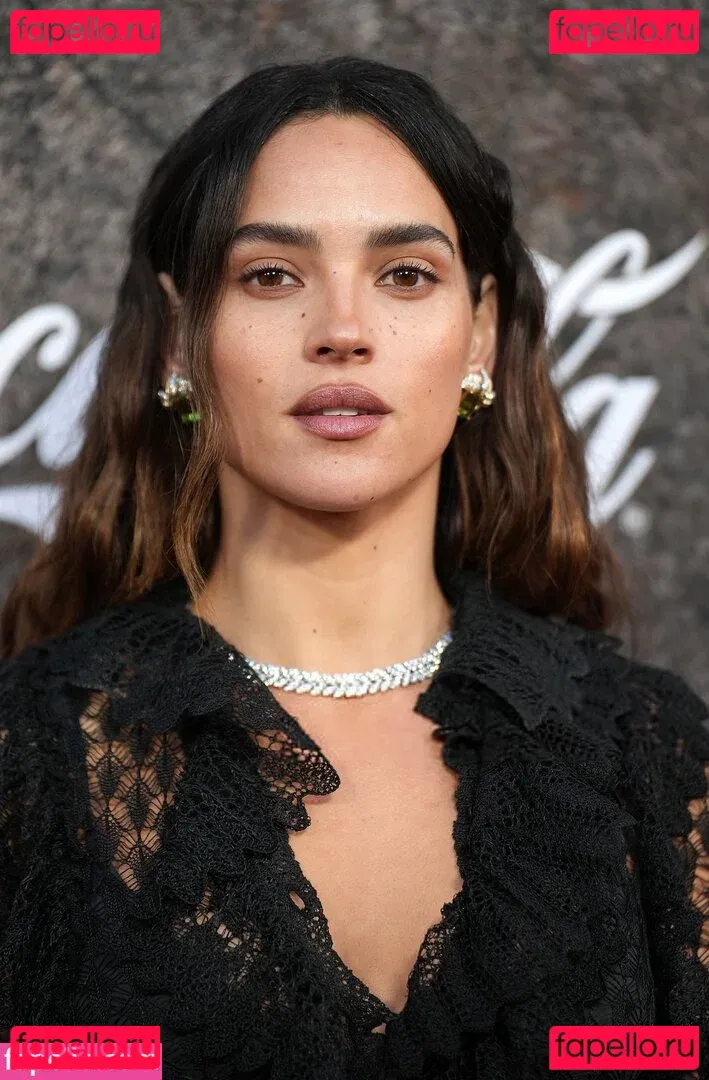 Adria Arjona Onlyfans Photo Gallery 