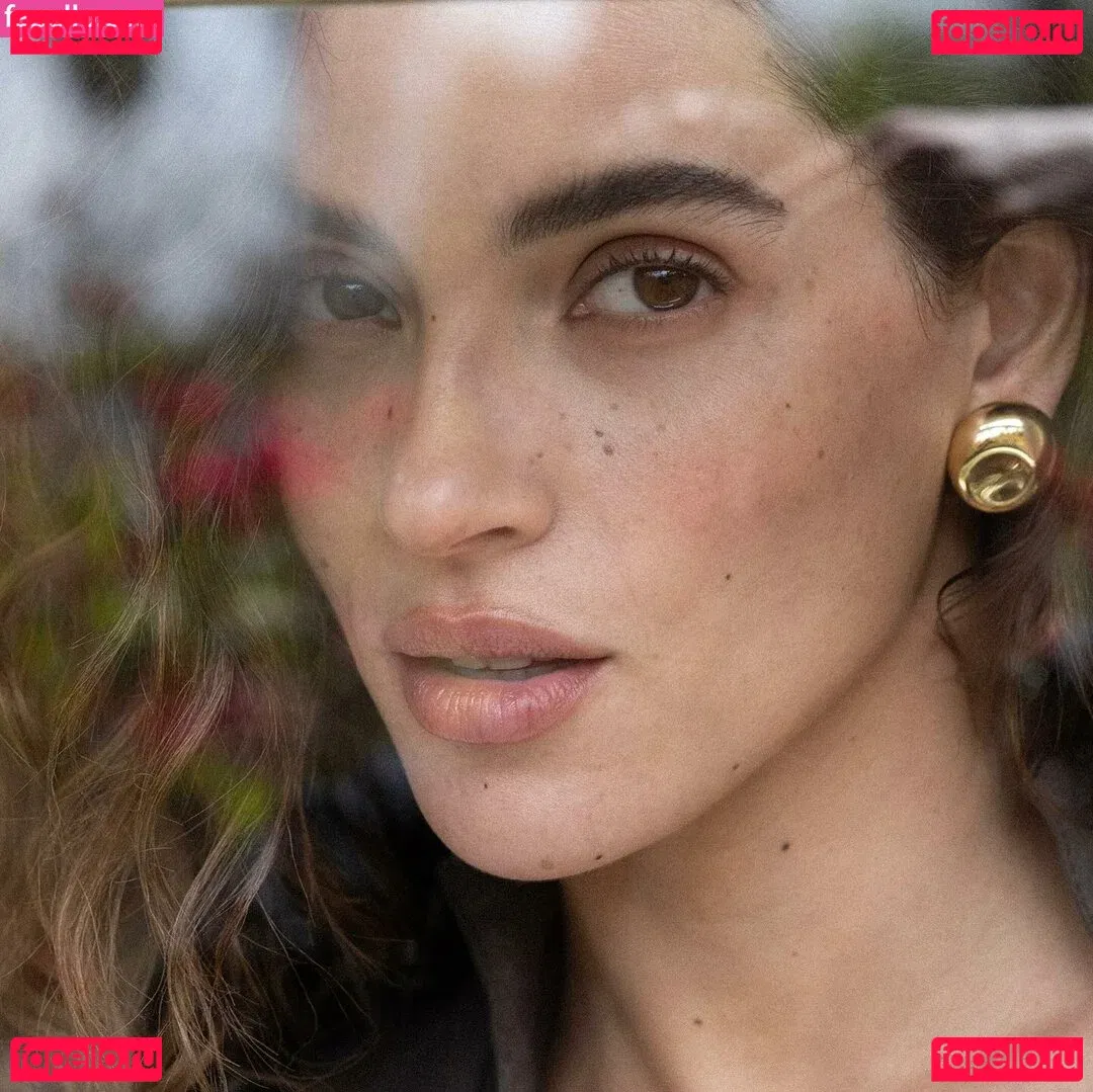 Adria Arjona Onlyfans Photo Gallery 