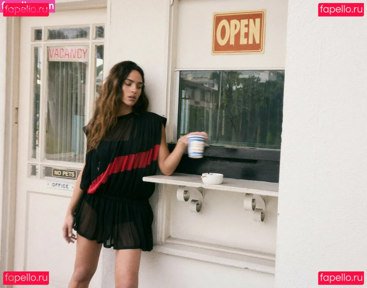 Adria Arjona Onlyfans Photo Gallery 