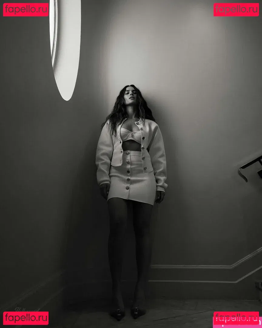 Adria Arjona Onlyfans Photo Gallery 