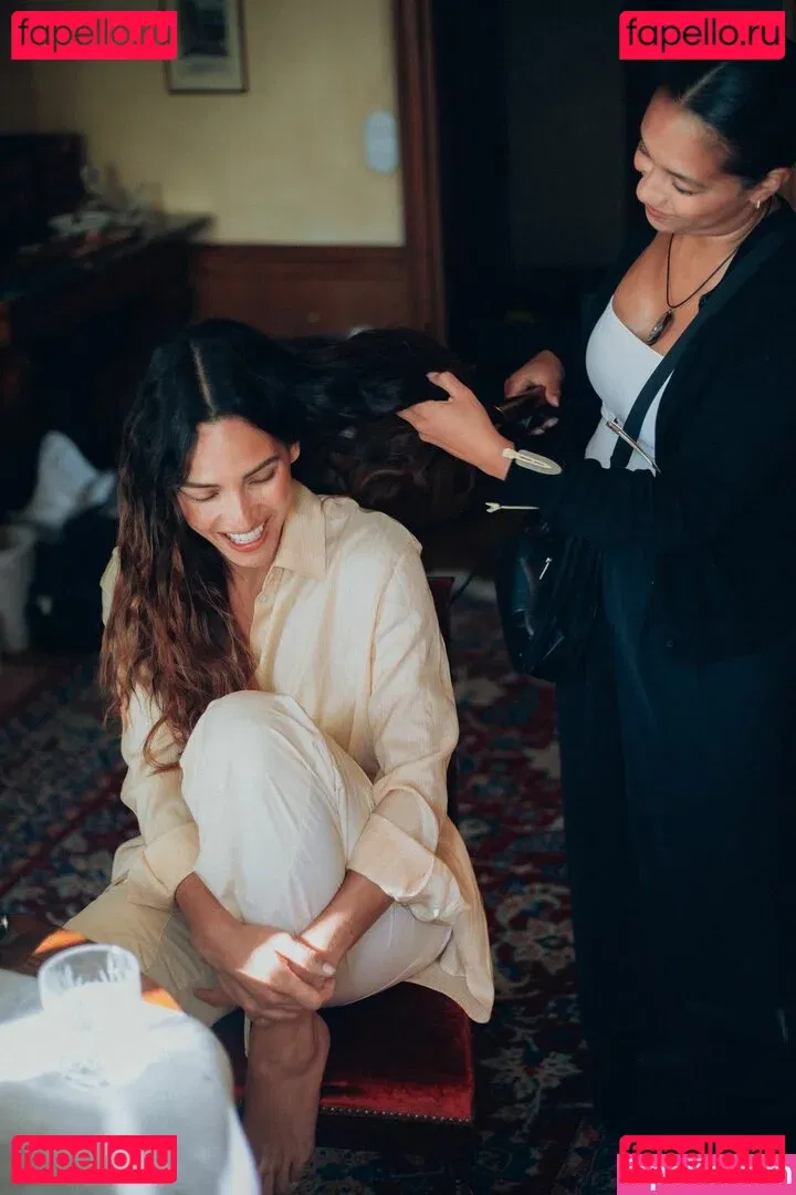 Adria Arjona Onlyfans Photo Gallery 