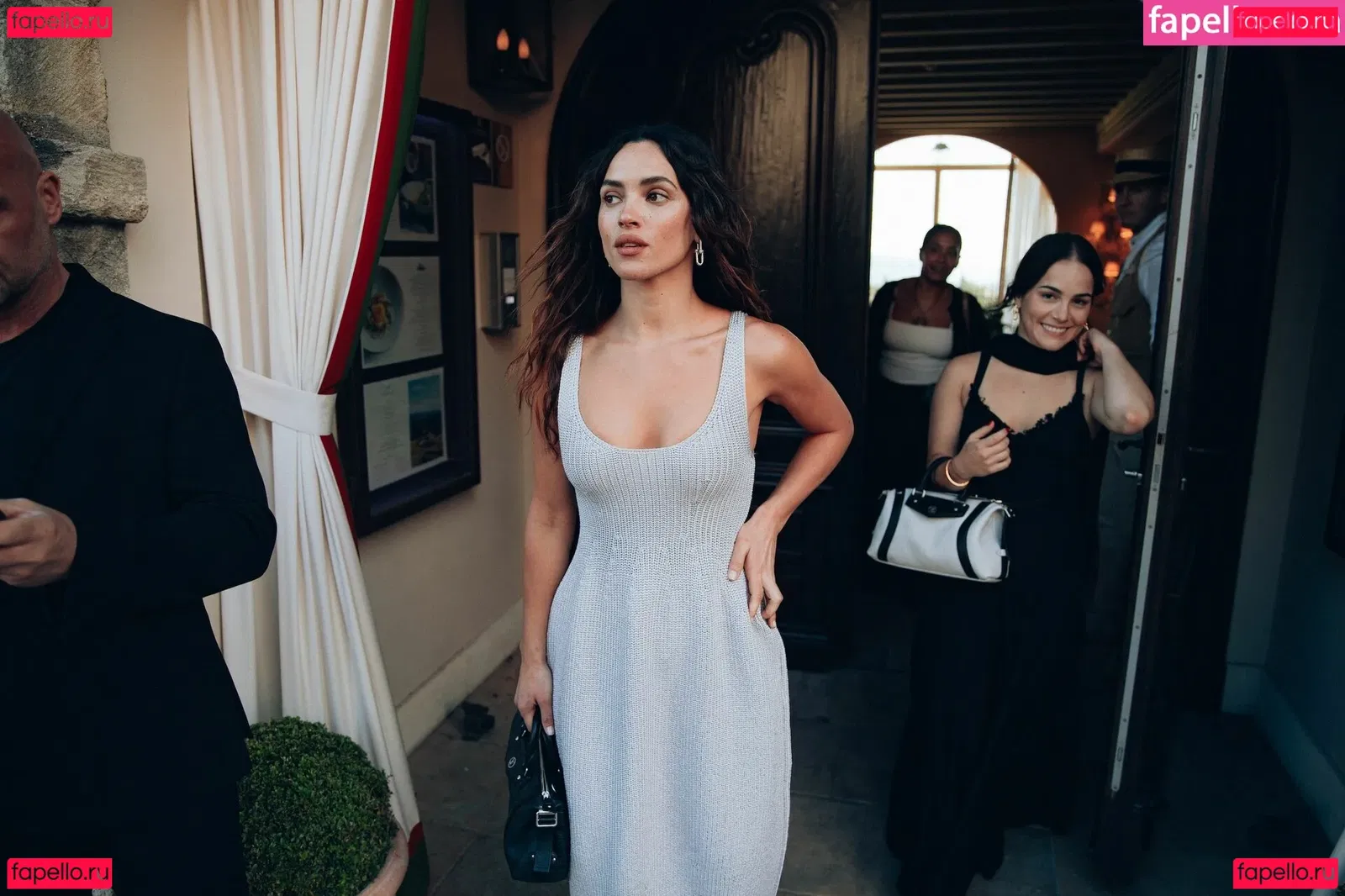 Adria Arjona Onlyfans Photo Gallery 