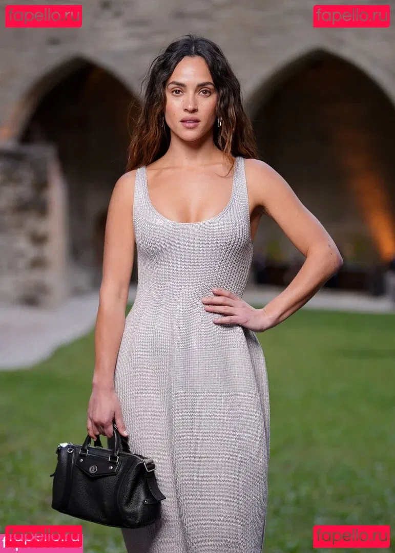 Adria Arjona Onlyfans Photo Gallery 