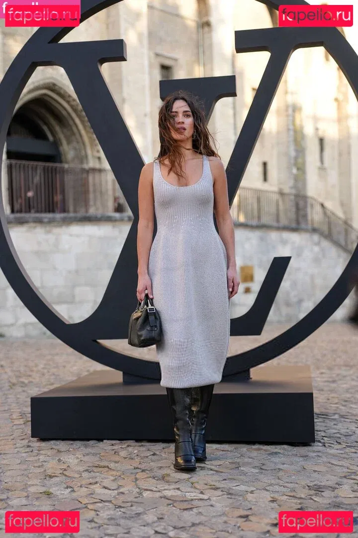 Adria Arjona Onlyfans Photo Gallery 