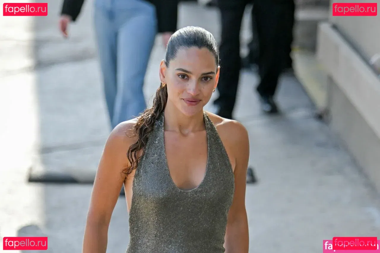 Adria Arjona Onlyfans Photo Gallery 