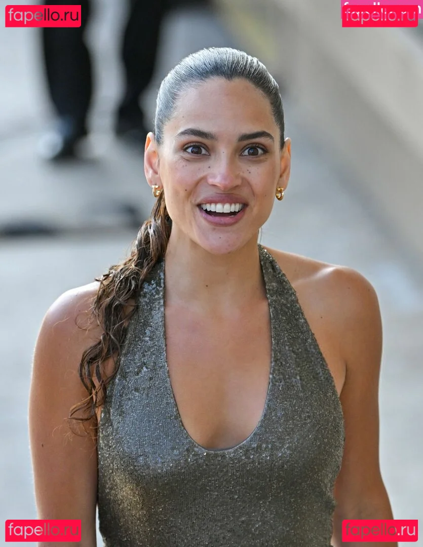 Adria Arjona Onlyfans Photo Gallery 