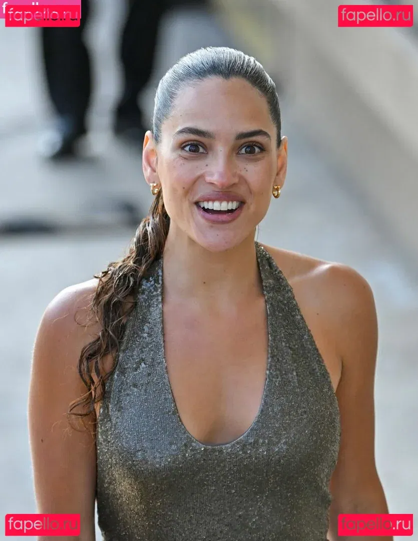 Adria Arjona Onlyfans Photo Gallery 