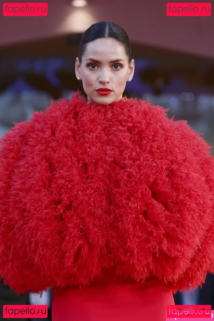 Adria Arjona Onlyfans Photo Gallery 