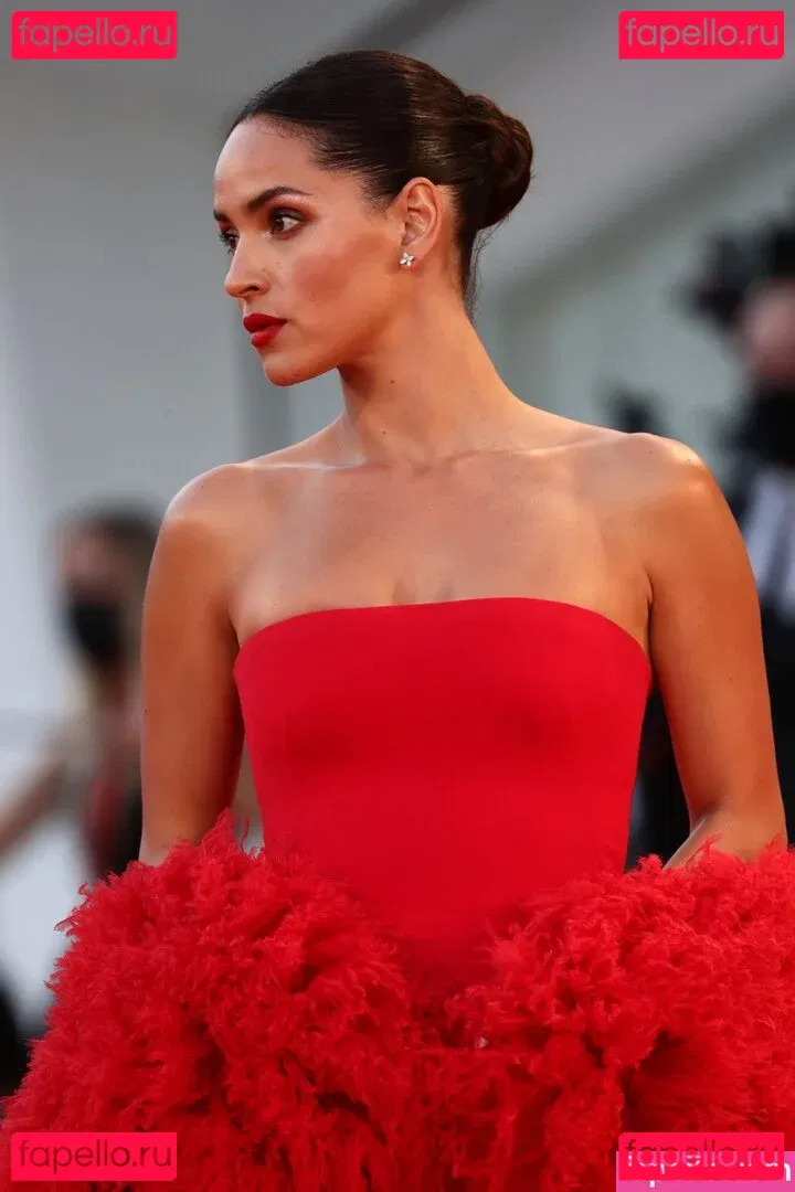 Adria Arjona Onlyfans Photo Gallery 