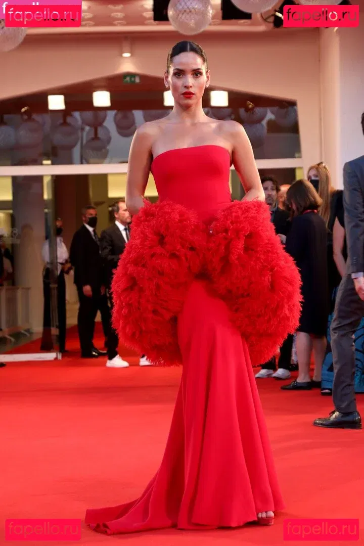 Adria Arjona Onlyfans Photo Gallery 