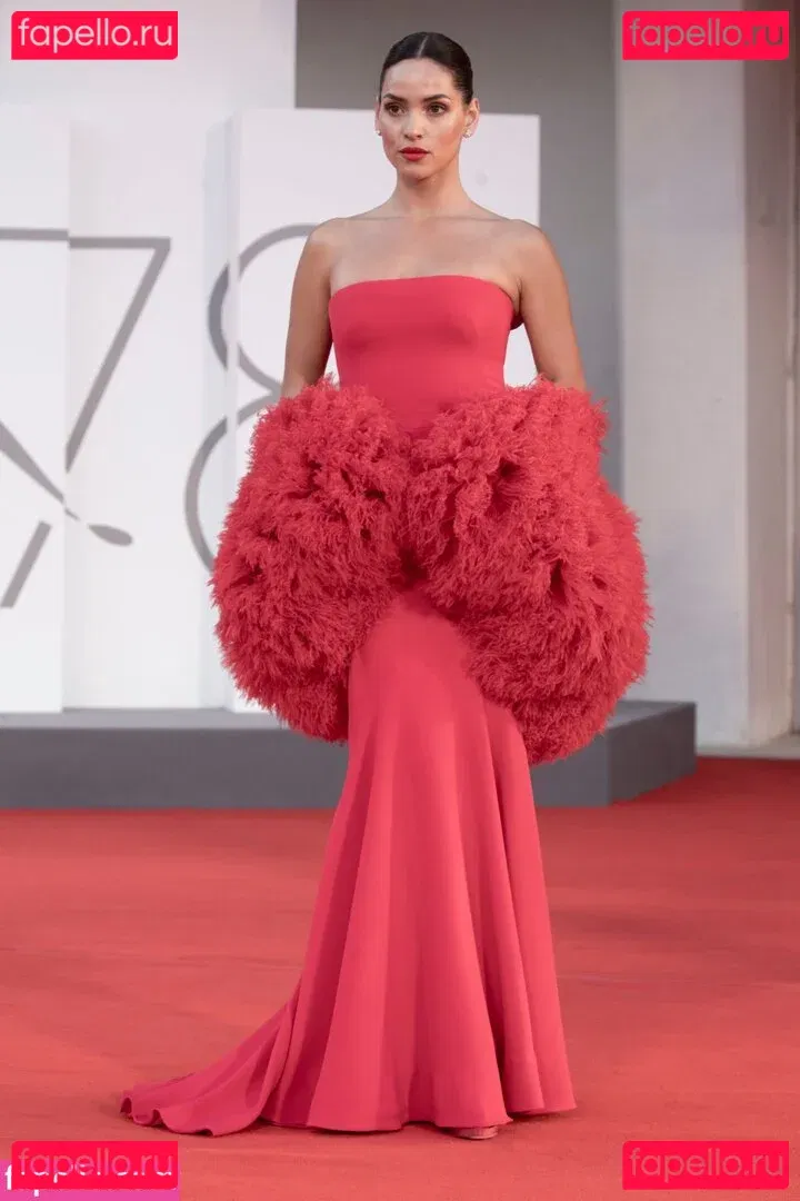 Adria Arjona Onlyfans Photo Gallery 