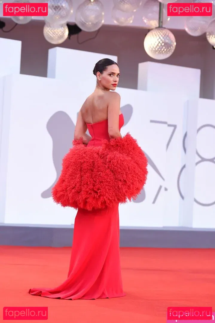 Adria Arjona Onlyfans Photo Gallery 