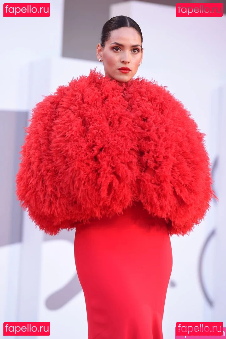 Adria Arjona Onlyfans Photo Gallery 