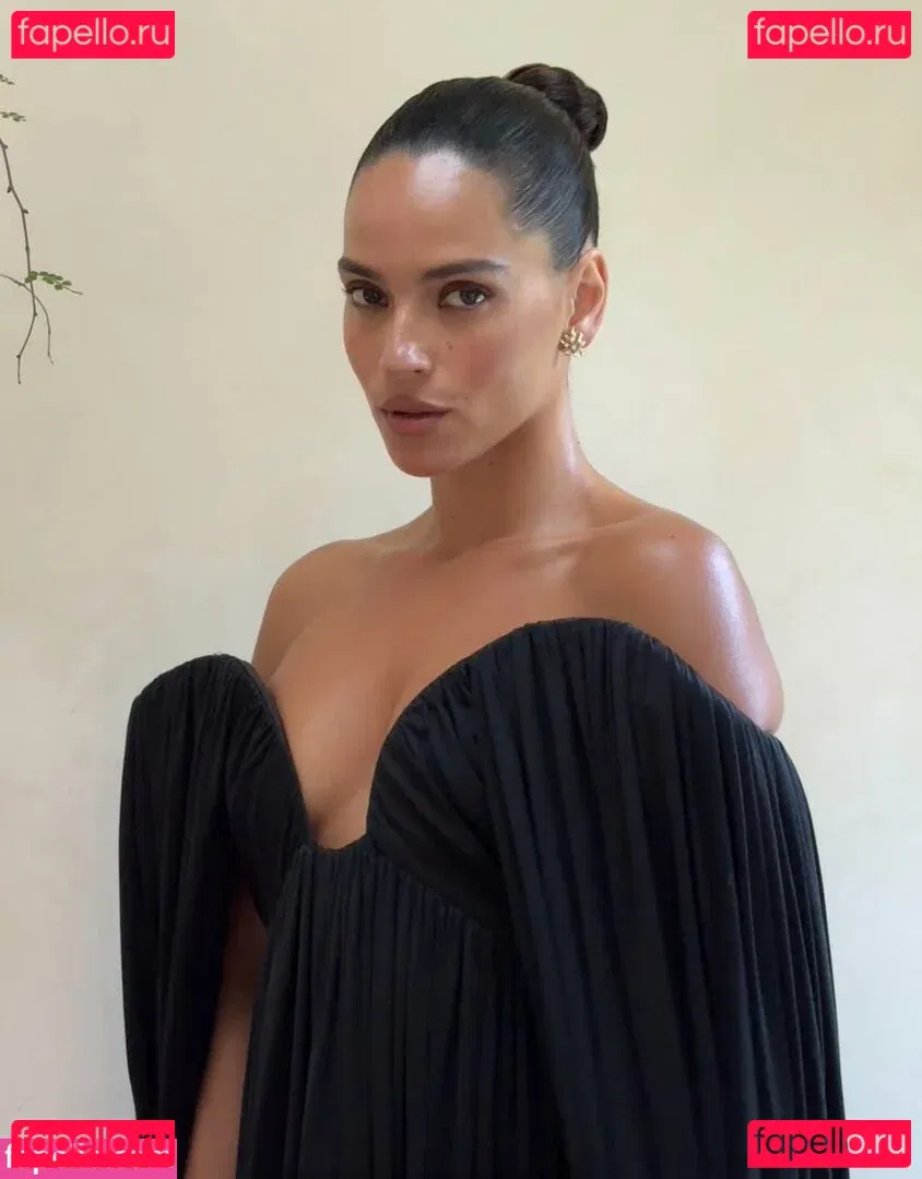 Adria Arjona Onlyfans Photo Gallery 