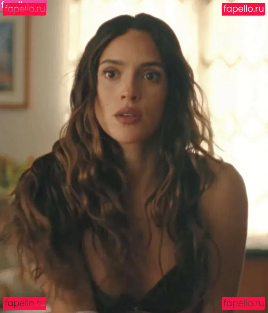 Adria Arjona Onlyfans Photo Gallery 