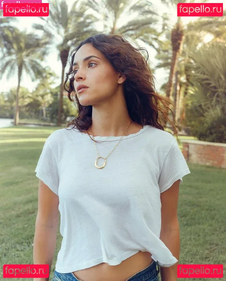 Adria Arjona Onlyfans Photo Gallery 