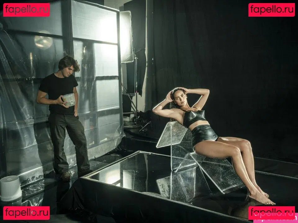 Adria Arjona Onlyfans Photo Gallery 