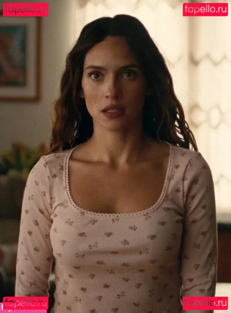 Adria Arjona Onlyfans Photo Gallery 