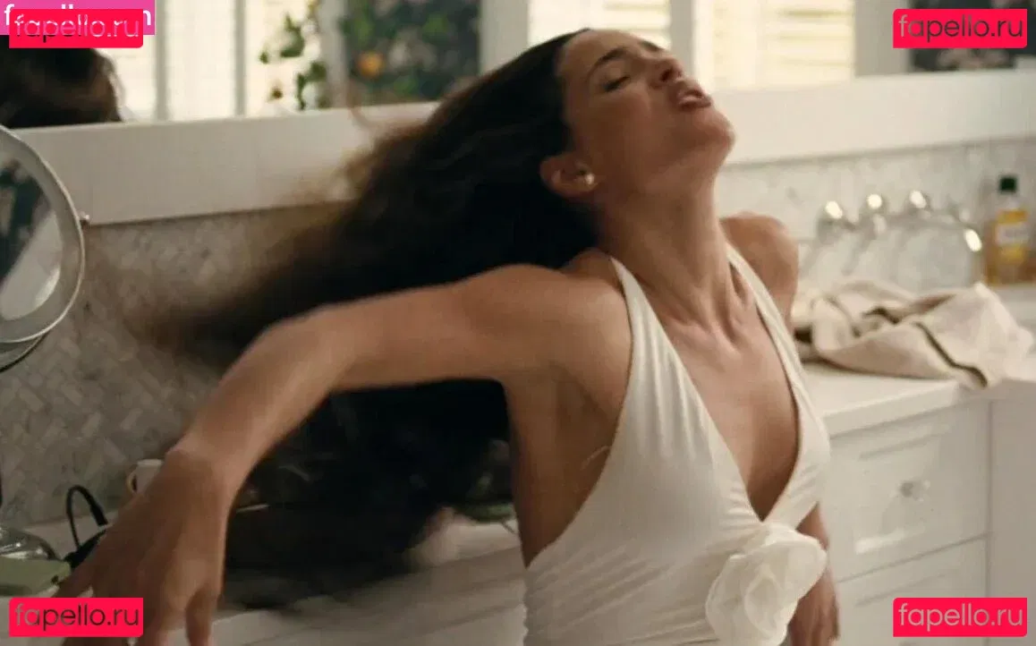 Adria Arjona Onlyfans Photo Gallery 