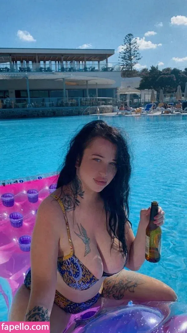Abbie Mcgann / abbieisgr8 Onlyfans Photo Gallery 
